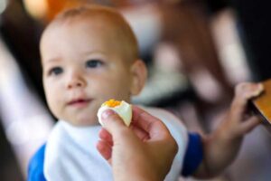 bebê pode comer ovo?